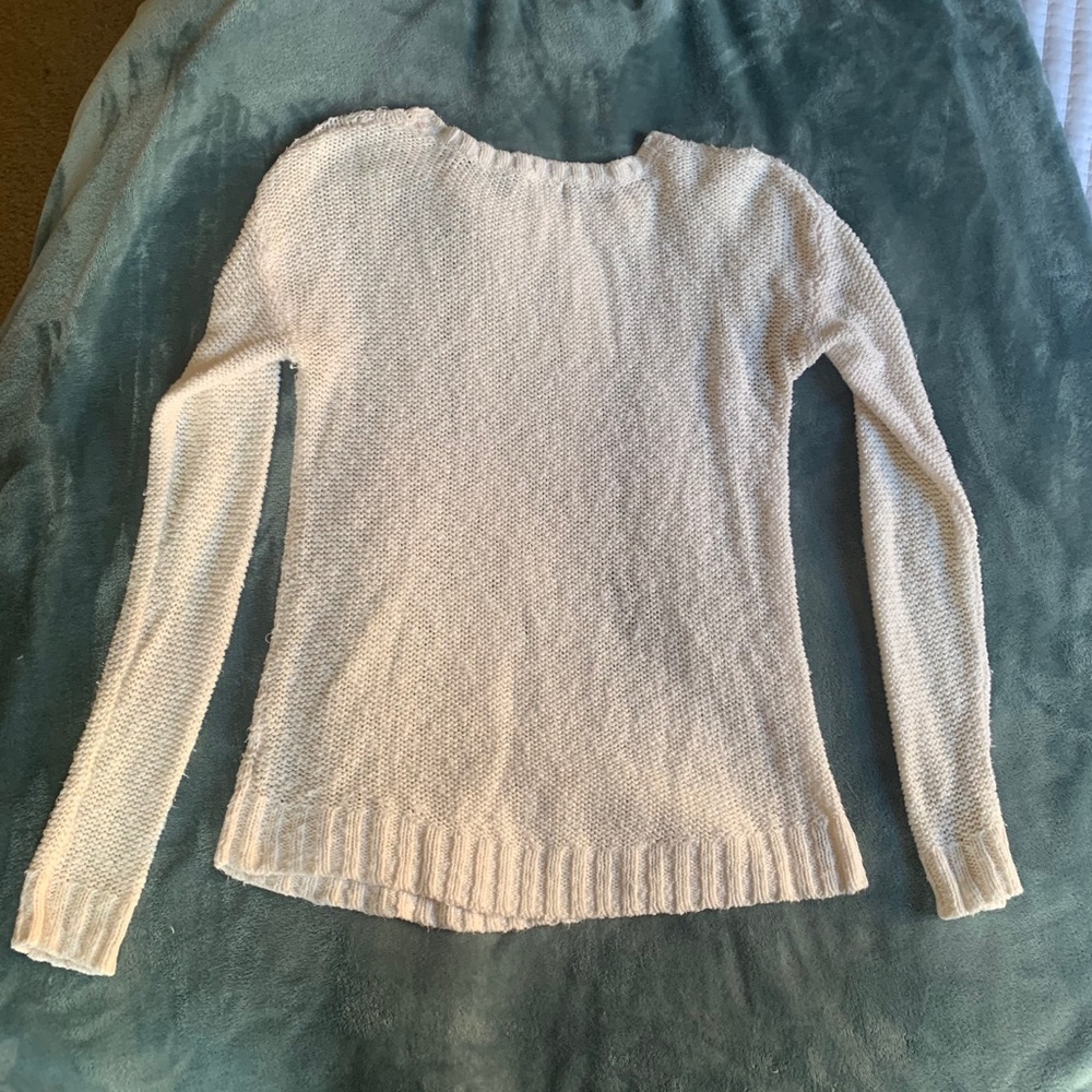 Mossimo Sweater - Picture 4 of 5
